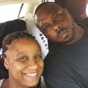 Meet your Posher, Arielle